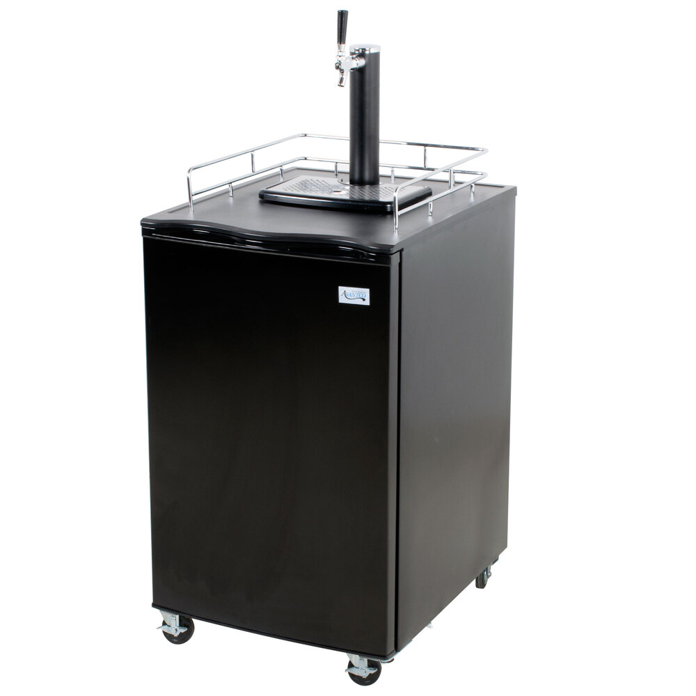 Avantco Black Kegerator with 1 Tap Tower (1) 1/2 Keg Capacity
