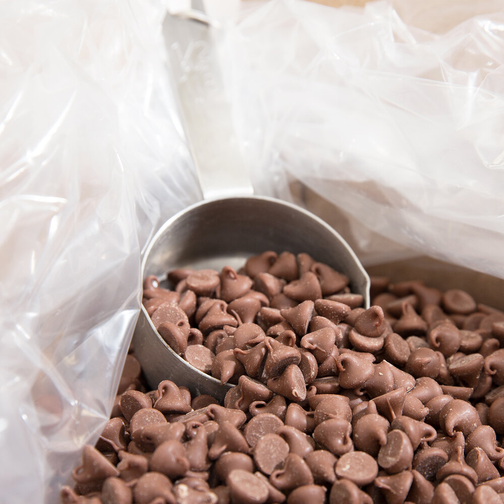 Ghirardelli 25 lb. Milk Chocolate .8M Baking Chips