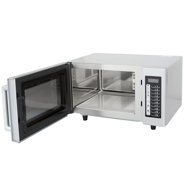 In test microwave magnetron