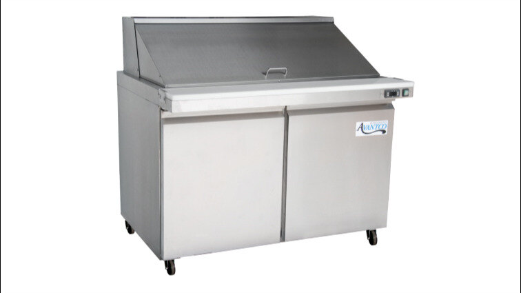 Avantco SCLM2 Megatop Salad and Sandwich Prep Table Review Avantco SCLM2 Megatop Salad and Sandwich Prep Table Review