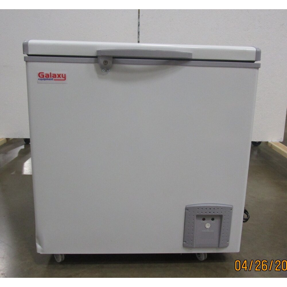 Scratch and Dent Galaxy CF5 Commercial Chest Freezer