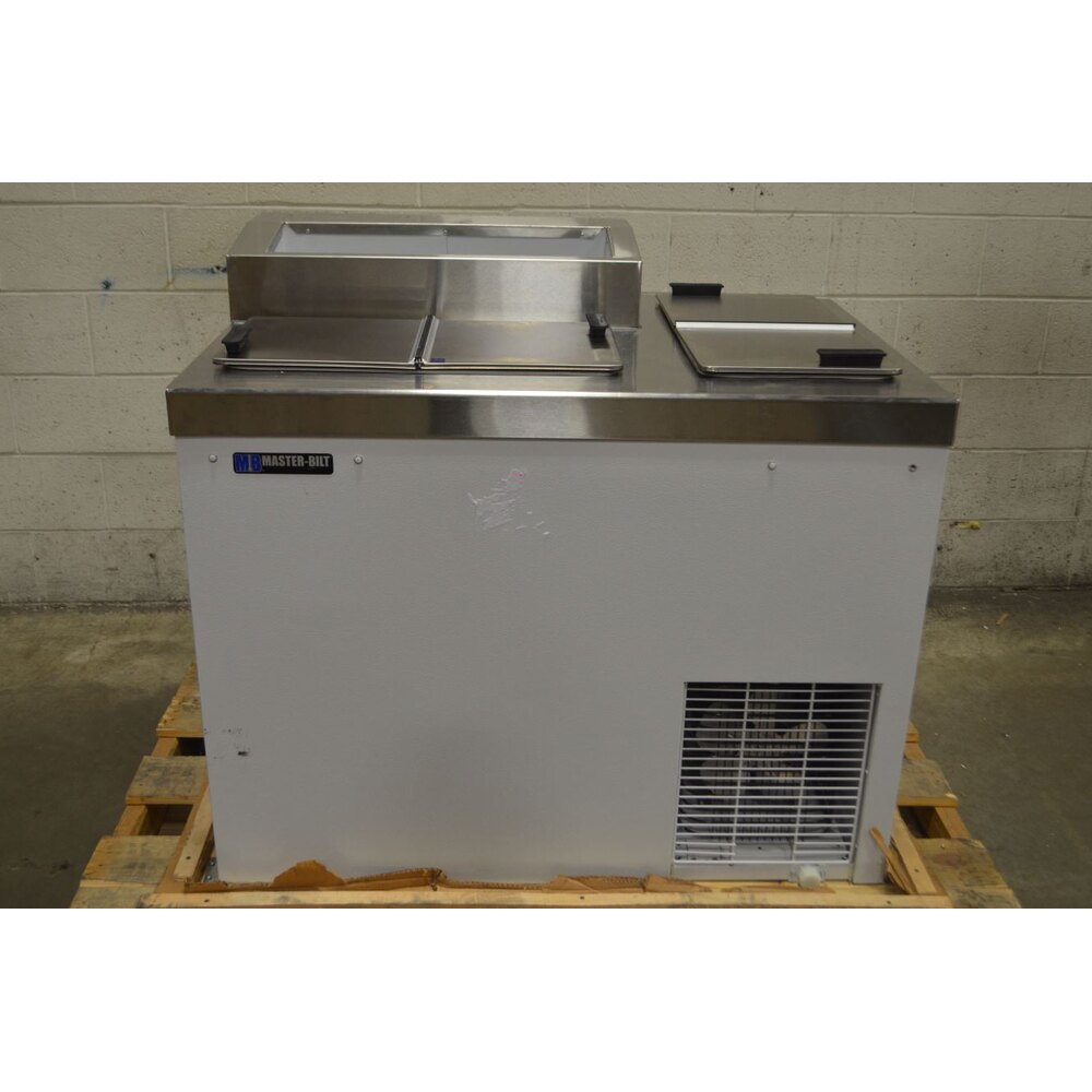 Scratch and Dent MasterBilt FLR60 White Flip Top Ice Cream Dipping with Topping Rail 43"