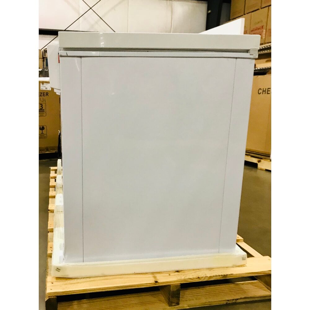 Scratch and Dent Galaxy CF20HC Commercial Chest Freezer 19.4 cu. ft.