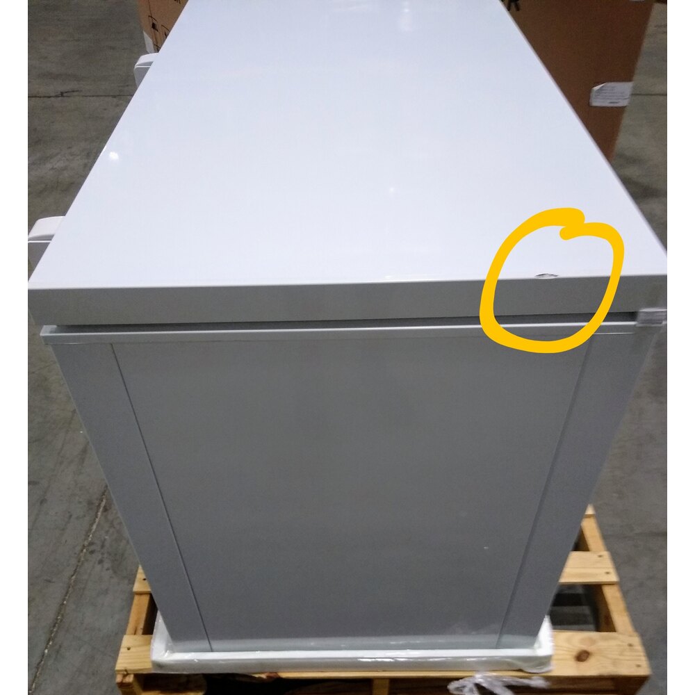 Scratch and Dent Galaxy CF16HC Commercial Chest Freezer 15.9 cu. ft.