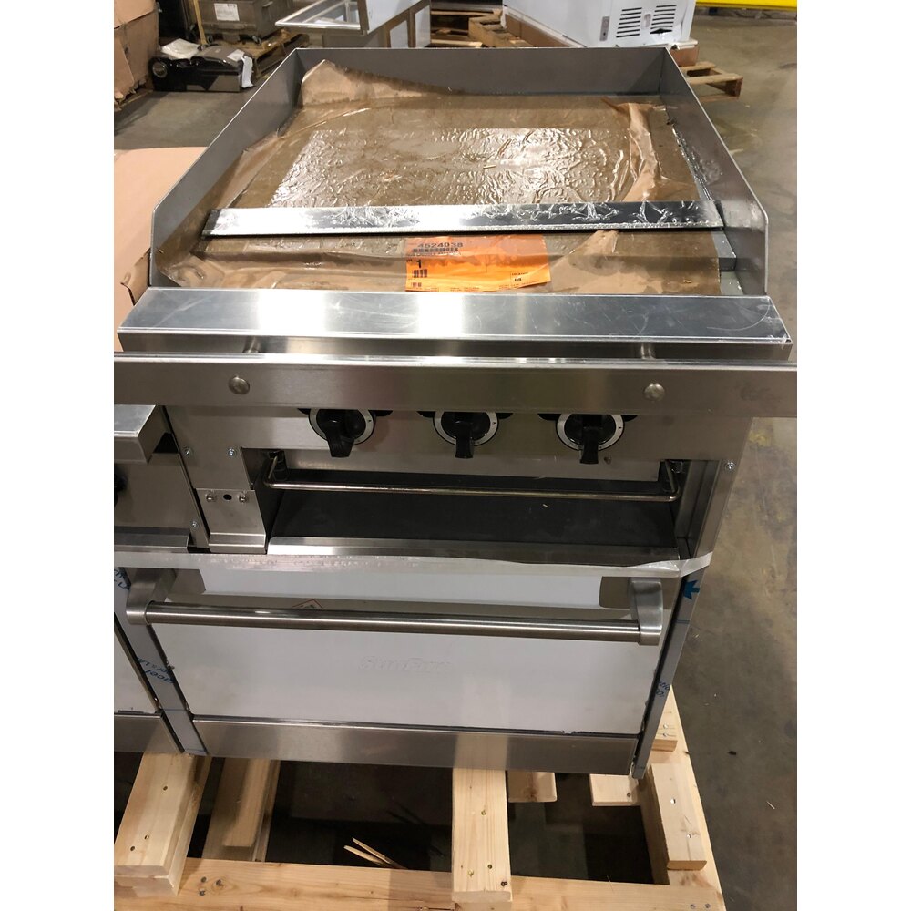 Scratch and Dent Garland SunFire Series X606R24RR Natural Gas 6 Burner