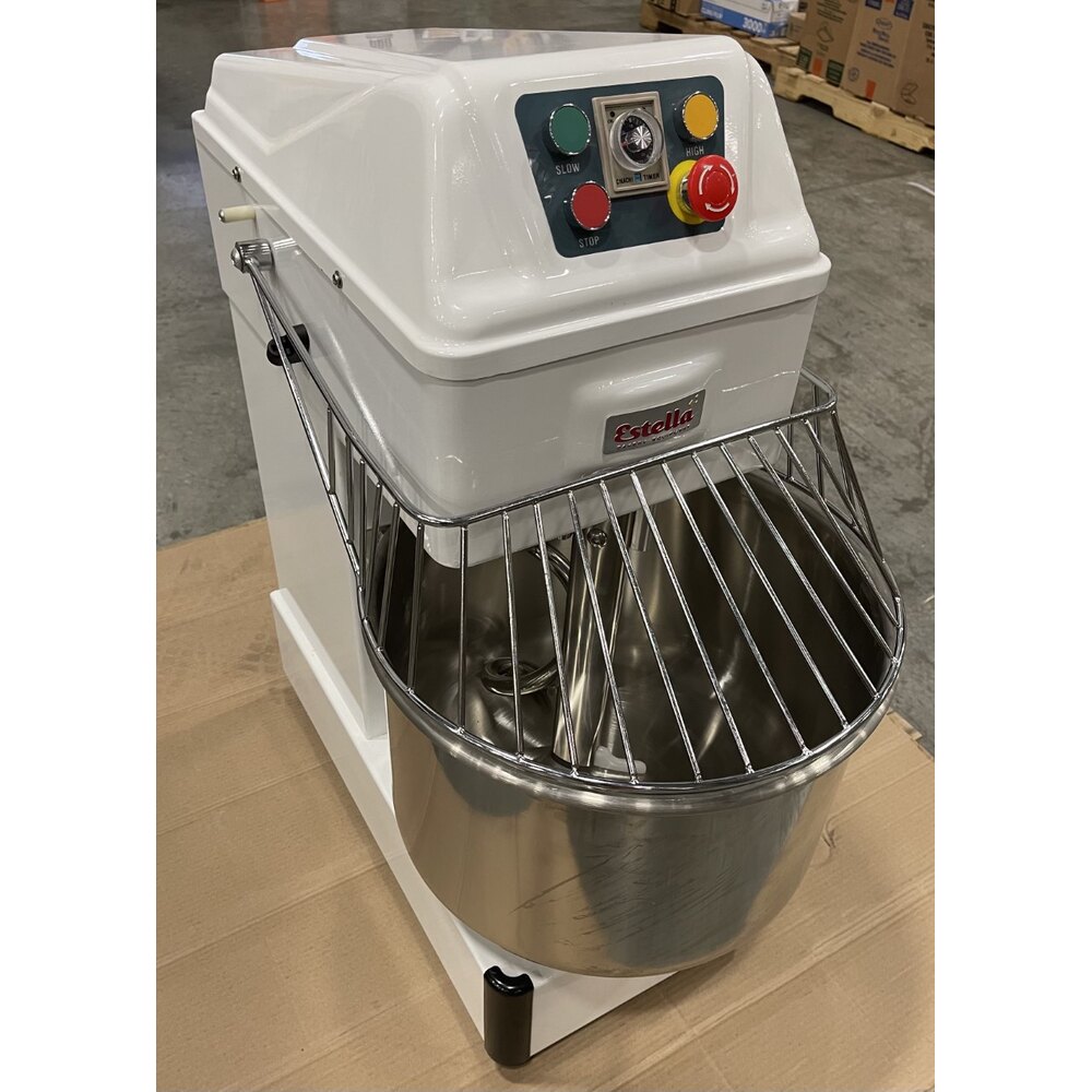 Scratch and Dent Estella SM30 30 qt. / 45 lb. TwoSpeed Spiral Dough