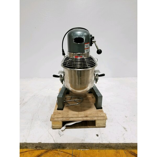 Scratch and Dent Avantco MX10 10 Qt. GearDriven Commercial