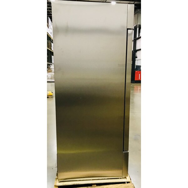 Scratch and Dent Arctic Air AR23 26 3/4" One Section ReachIn