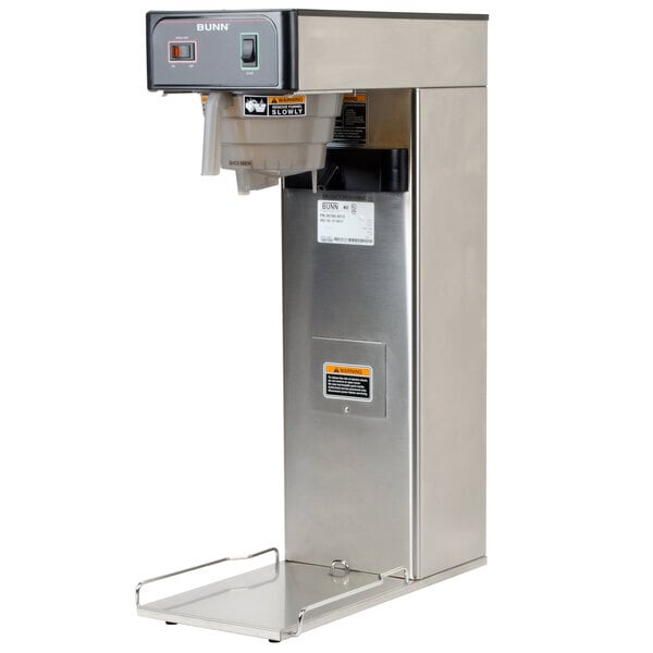 Scratch and Dent Bunn 36700.0013 TB3Q 3 Gallon Iced Tea Brewer with Quickbrew