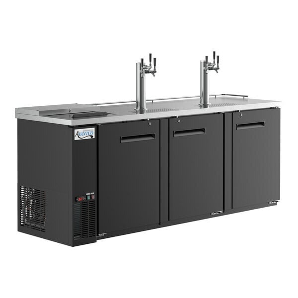 Scratch and Dent Avantco UDD-4-CT-6 Black Kegerator / Beer Dispenser with (2) Triple Tap Tower and Club Top - (4) 1/2 Keg Capacity