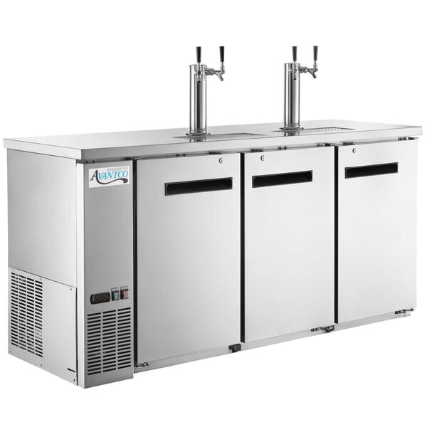 Scratch and Dent Avantco UDD-72-HC-S (2) Double Tap Kegerator Beer Dispenser - Stainless Steel, (3) 1/2 Keg Capacity