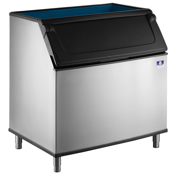 Scratch and Dent Manitowoc D970 Ice Storage Bin - 882 lb.