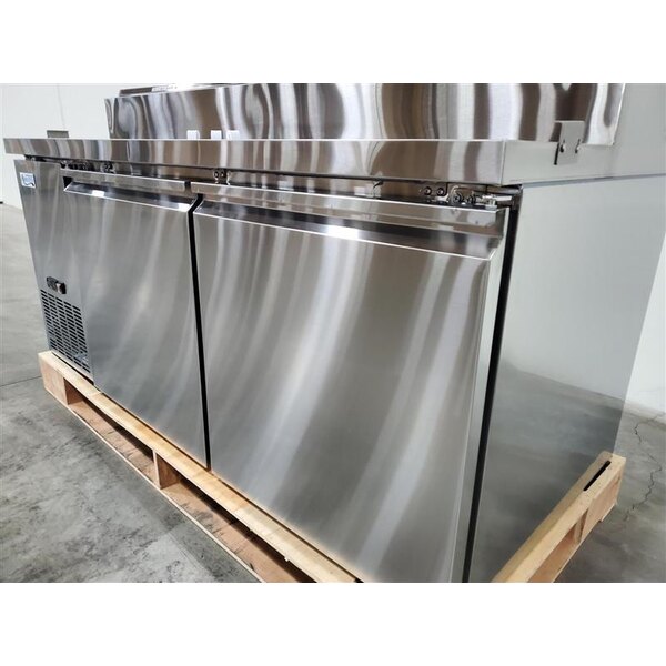 Scratch and Dent Avantco SSPPT-2 68" 2 Door Refrigerated Pizza Prep Table