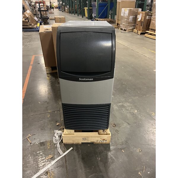 Scratch and Dent Scotsman CU0715MA-1 15" Air Cooled Undercounter Medium Cube Ice Machine - 80 lb.