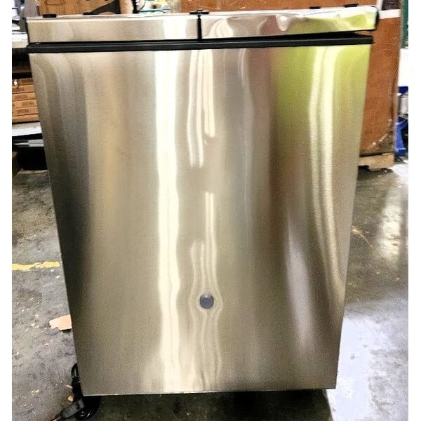 Scratch and Dent Excellence FT-4 25" Four Tub Ice Cream Storage Freezer