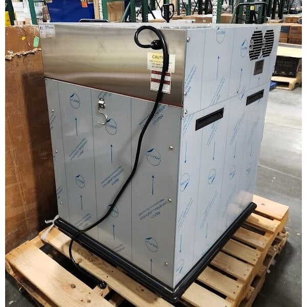 Scratch and Dent Cooking Performance Group SlowPro CHSP1SM Undercounter Cook and Hold Oven with Smoker Feature - 208/240V, 2250/3000W