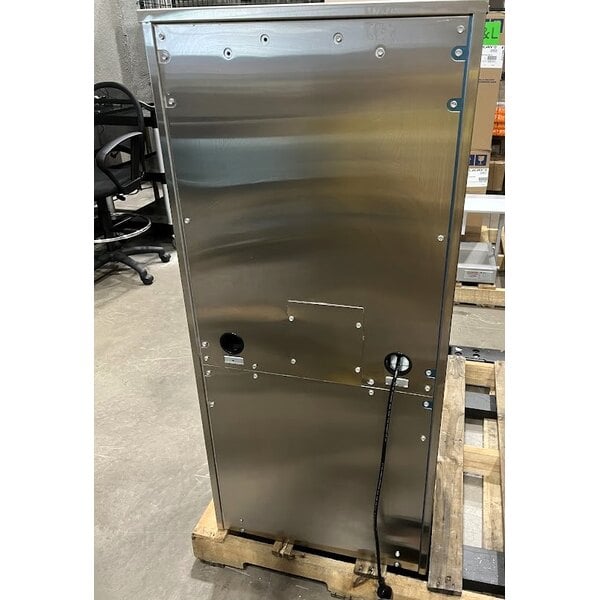 Scratch and Dent Zurn Elkay DSSBF8S ezH20 8 GPH Stainless Steel Freestanding Hands-Free Filtered Bottle Filling Station - Chilled