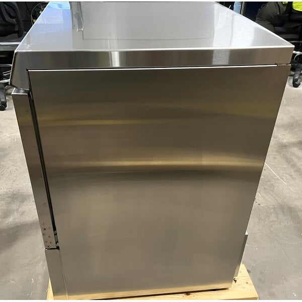 Scratch and Dent Hobart LXNH-2 High Temperature Undercounter Dishwasher - 120/208-240V