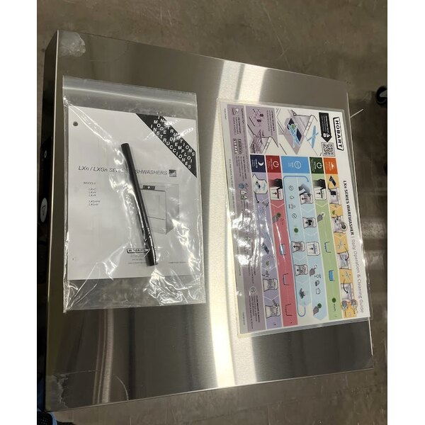 Scratch and Dent Hobart LXNH-2 High Temperature Undercounter Dishwasher - 120/208-240V