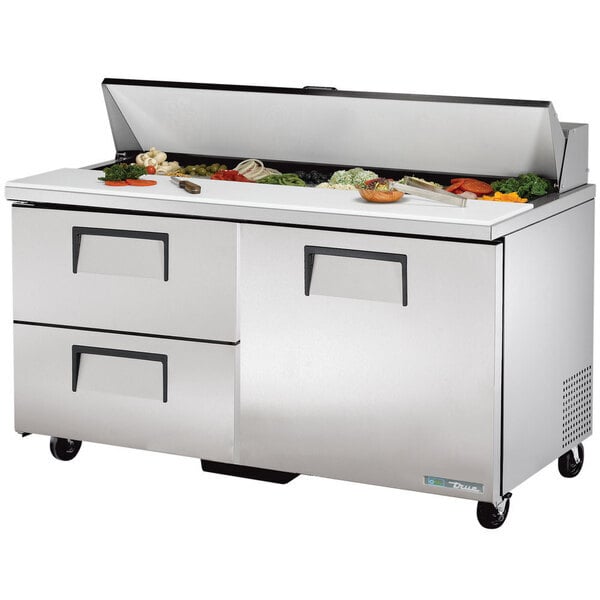 Scratch and Dent True TSSU-60-16D-2-HC 60 3/8" Refrigerated Sandwich Prep Table with Right Door and Two Drawers