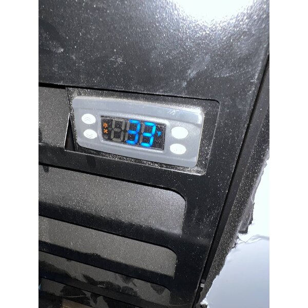 Scratch and Dent Beverage-Air DD94HC-1-B-144 (2) Four Tap Kegerator Beer Dispenser - Black, (5) 1/2 Keg Capacity