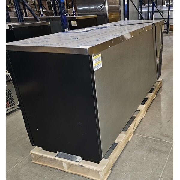 Scratch and Dent Beverage-Air DD94HC-1-B-144 (2) Four Tap Kegerator Beer Dispenser - Black, (5) 1/2 Keg Capacity