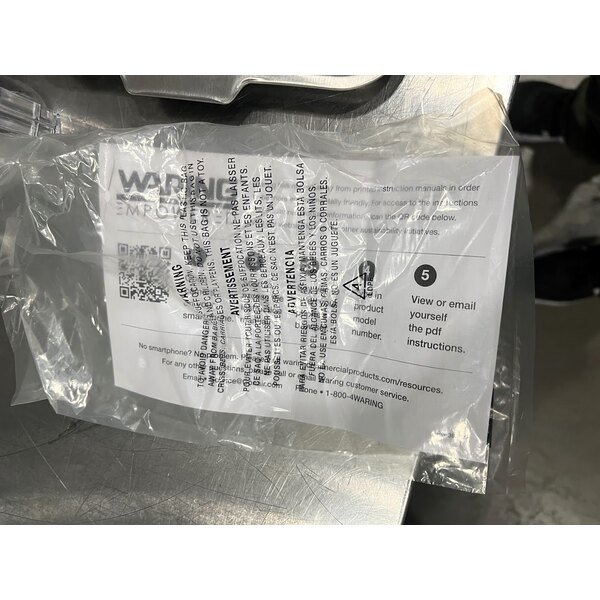 Scratch and Dent Waring WW250X2 Non-Stick Double Belgian Waffle Maker - 120V, 2400W