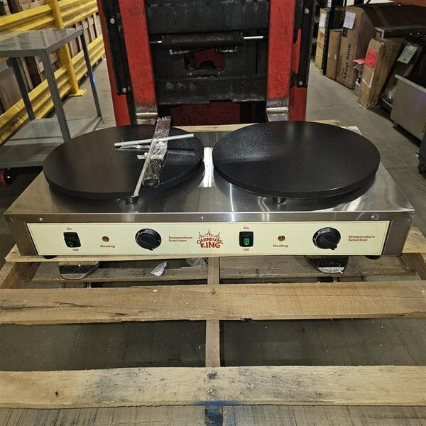 Scratch and Dent Carnival King TCM16DBL 16" Dual Non-Stick Crepe Maker - 208/240V
