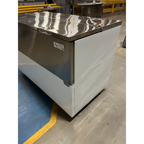Scratch and Dent Avantco MC58-HC 58" School Milk Cooler