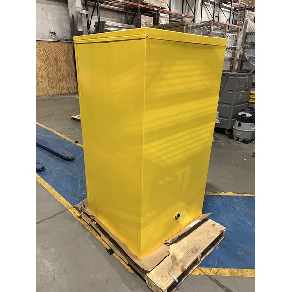 Scratch and Dent Durham Mfg 60 Gallon Steel Self-Closing Flammable Liquids Storage Cabinet 1060S-50