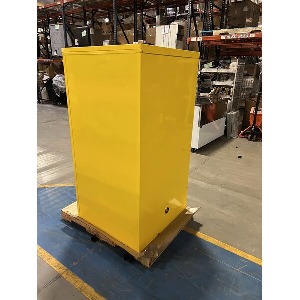 Scratch and Dent Durham Mfg 60 Gallon Steel Self-Closing Flammable Liquids Storage Cabinet 1060S-50