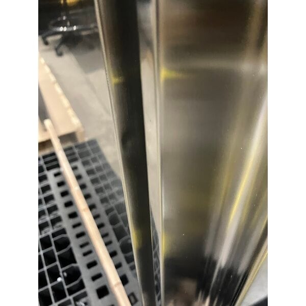 Scratch and Dent Avantco Z1-R-HC 29" Solid Door Stainless Steel Reach-In Refrigerator