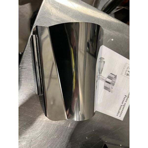 Scratch and Dent Tre Spade BIG-80 Electric Tomato Mill F07600/CSA - 3/4 hp, 430W