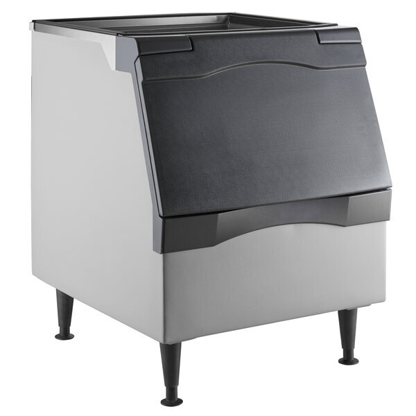 Scratch and Dent Scotsman B330P Ice Storage Bin 344 lb.