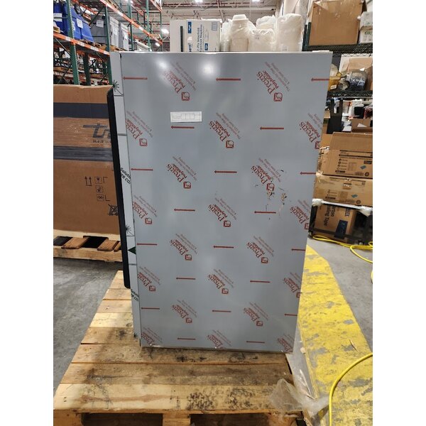 Scratch and Dent Hoshizaki DB-130H Hotel Ice Dispenser - 130 lb. 115V