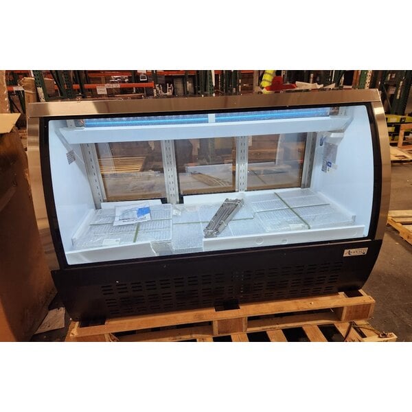 Scratch and Dent Avantco DLC64-HC-B 64" Black Curved Glass Refrigerated Deli Case