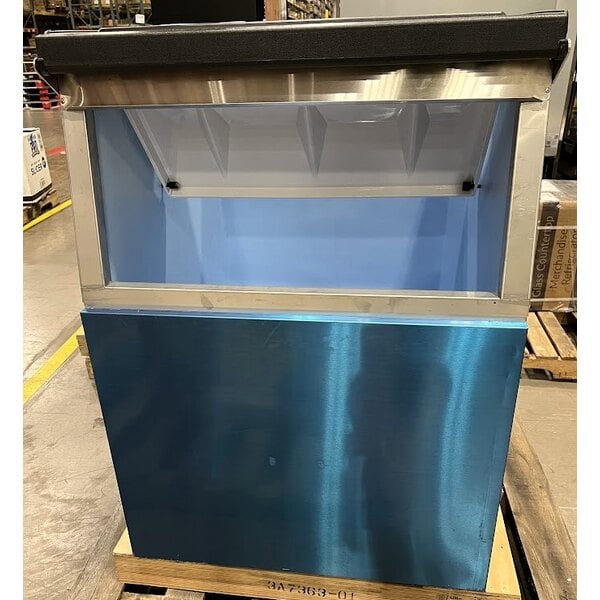Scratch and Dent Hoshizaki B-500SF 30" Ice Storage Bin with Stainless Steel Finish - 500 lb.
