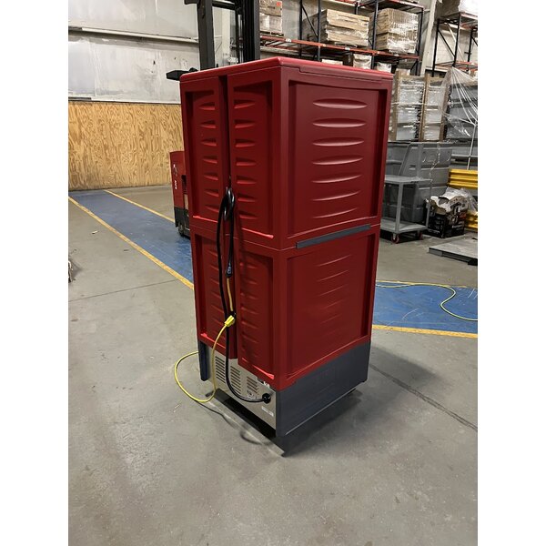 Scratch and Dent Metro C539-CFC-4 C5 3 Series Heated Full-Size Insulated Holding / Proofing Cabinet- Clear Door 120V