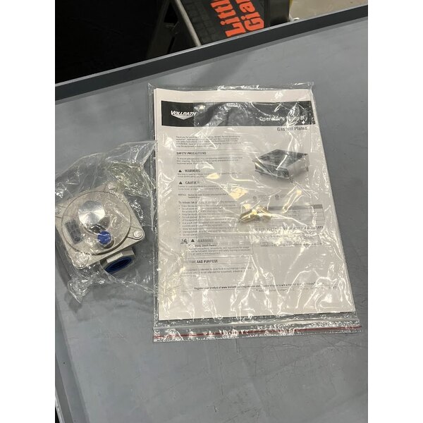 Scratch and Dent Vollrath HPG2-12 Cayenne 2 Burner Countertop Hot Plate / Range, Natural / LP Gas