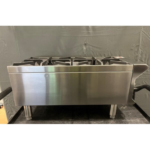 Scratch and Dent Vollrath HPG2-12 Cayenne 2 Burner Countertop Hot Plate / Range, Natural / LP Gas