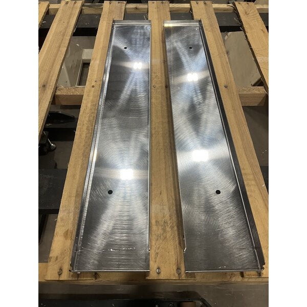 Scratch and Dent Moffat USSK32 Turbofan Stainless Steel Stand with Casters for E32 and G32 Series Single Deck Convection Ovens