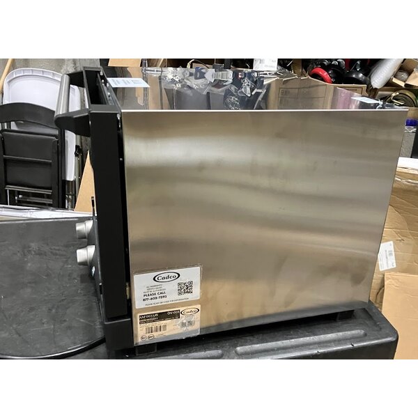 Scratch and Dent Cadco Roberta OV-003 3-Shelf Quarter Size Medium-Duty Manual Countertop Convection Oven - 120V