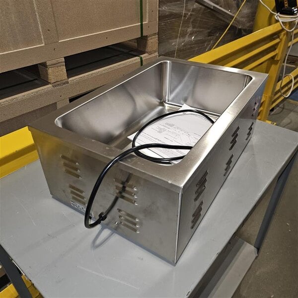 Scratch and Dent Nemco 6055A 12" x 20" Countertop Food Warmer - 120V, 1200W