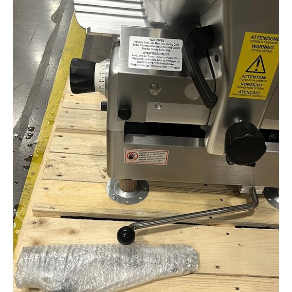 Scratch and Dent Estella SLA13 13" Heavy-Duty Automatic Meat Slicer with Manual Use Option - 3/4 hp