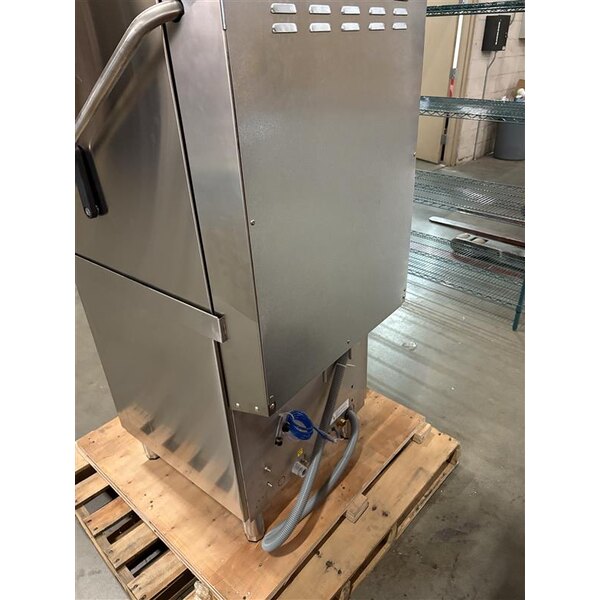 Scratch and Dent MainStreet Equipment HTDT Single Rack High-Temperature Door-Type Dish Machine with Booster Heater - 208-240V, 1 Phase