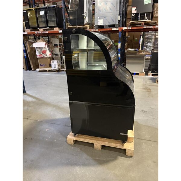 Scratch and Dent Avantco CAC-36 35 3/8" Black Curved Dual Service Refrigerated Air Curtain Merchandiser - 115V