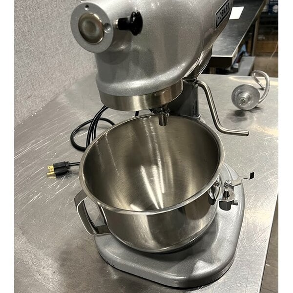 Scratch and Dent Hobart N50 5 Qt. Bowl Lift Countertop Mixer with Standard Accessories - 120V, 1/6 hp