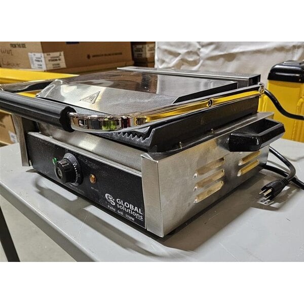 Scratch and Dent Global Solutions by Nemco GS1621 Panini / Sandwich Grill with Grooved Plates - 13" x 8 1/2" Cooking Surface - 120V, 1750W