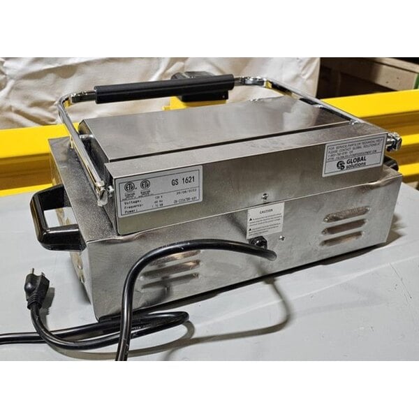 Scratch and Dent Global Solutions by Nemco GS1621 Panini / Sandwich Grill with Grooved Plates - 13" x 8 1/2" Cooking Surface - 120V, 1750W