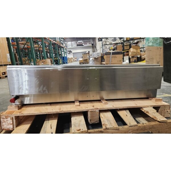 Scratch and Dent Globe GG48G 48" Countertop Gas Griddle - 120,000 BTU